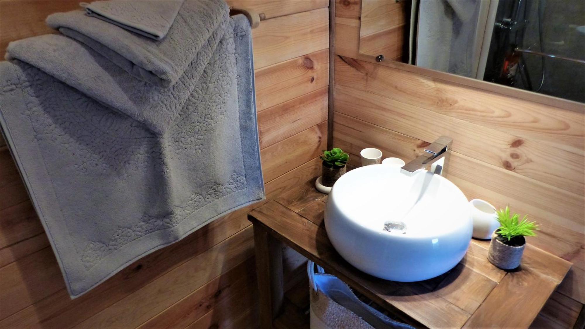 Bed and Breakfast La Bisquine Saint-Nolff Zimmer foto